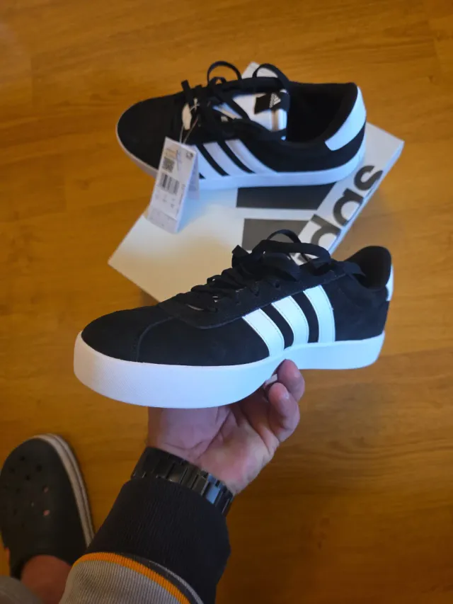Zapatillas Adidas Hombre Negro y Blanco