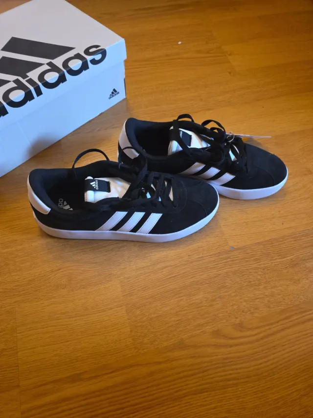 Zapatillas Adidas Hombre Negro y Blanco