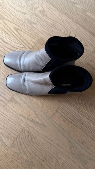 Botines de piel mujer beige y negro