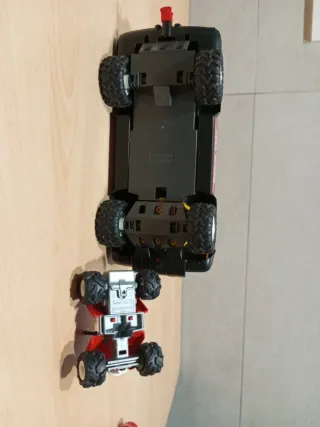 PLAYMOBIL PICK-UP CON QUAD DE CARRERAS ( 4228 )