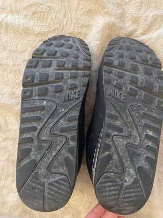 Zapatillas Nike Air Max Negras y Naranjas