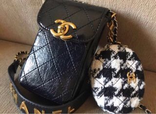 Chanel multipochete con tasca estraibile