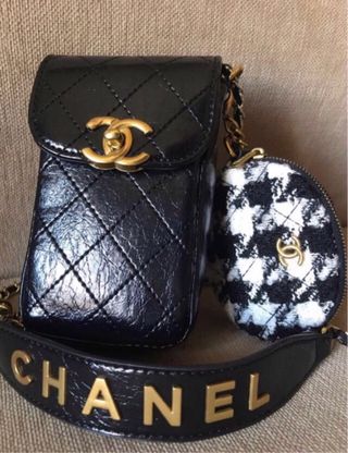 Chanel multipochete con tasca estraibile