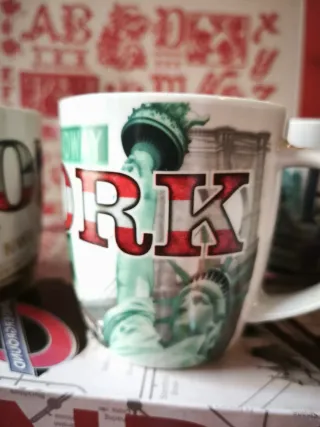 LOTE TAZAS PARIS-ROMA-NEW YORK