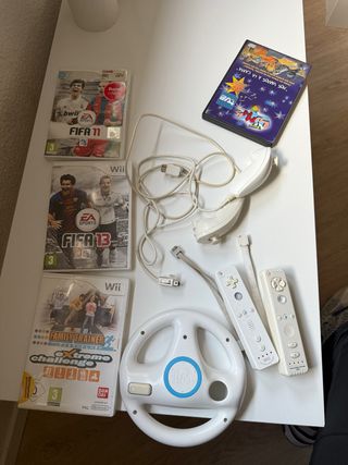 Pack Wii: 3 Juegos + Volante + Mandos