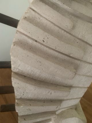 Escultura piedra tallada mano