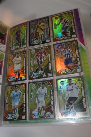 Álbum Adrenalyn 2019-20 COMO NUEVO CON 585 CROMOS