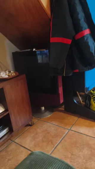 Bang & Olufsen Beovision Avant 32 CRT