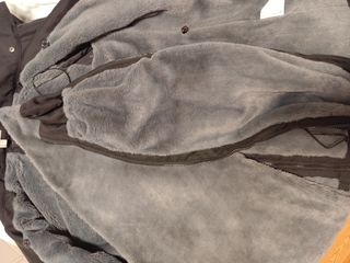 Abrigo porteo Wombat & Co negro