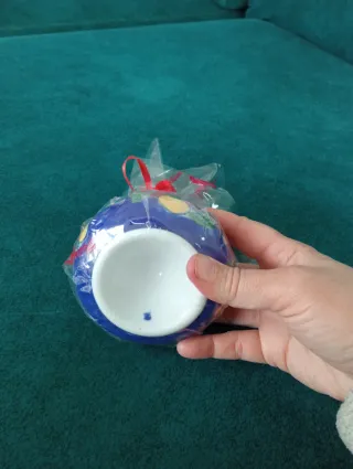 Cenicero de cerámica para regalo azul con flores