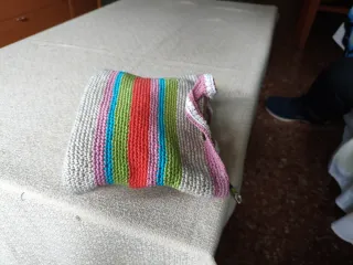 Monedero tejido crochet naranja y verde