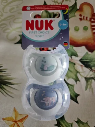 Lote 3 Biberones NUK + 2 Chupetes NUEVOS SIN USO