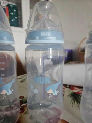 Lote 3 Biberones NUK + 2 Chupetes NUEVOS SIN USO