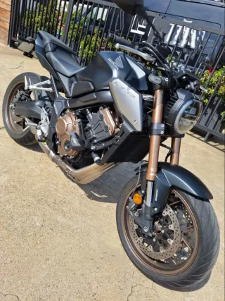 HONDA CB 650R Recibo Moto 125