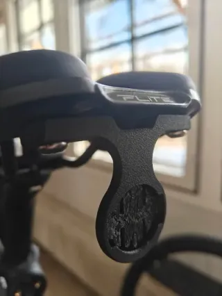 Soporte Garmin Varia Selle Italia