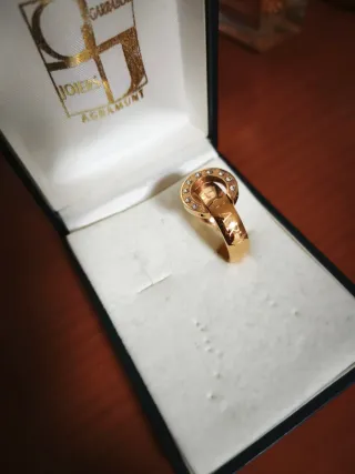 Anillo Bulgari Oro con Circonitas