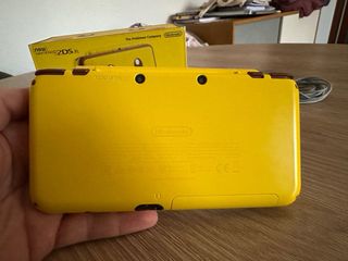 Nintendo 2DS XL Edición Pikachu