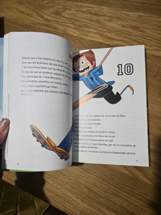 Los Futbolísimos 2: El misterio de los siete go...