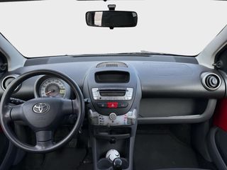 Toyota Aygo 1.0 5P live