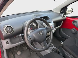 Toyota Aygo 1.0 5P live
