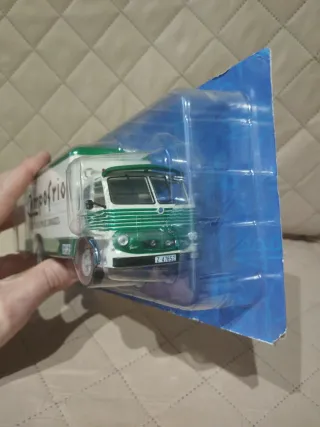 Camión Pegaso Campofrio Delegación Zaragoza