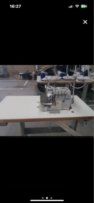 Máquina de coser industrial JUKI