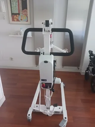 Alquiler grúa mover enfermos 45€/15 días