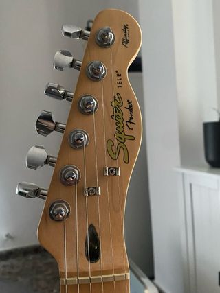 Guitarra Eléctrica Fender Squier Telecaster Blondi