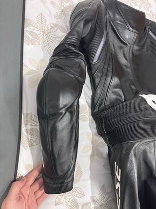 Mono Dainese Avro 2 Piezas Talla 50