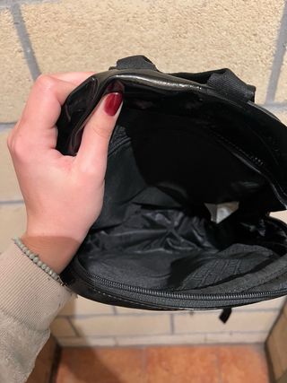 Mochila Puma Negra Brillante