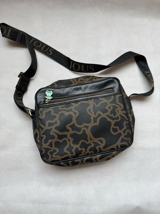 Bolso bandolera Tous negro y marrón