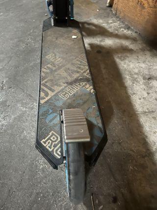 Patinete Oxelo Negro y Azul