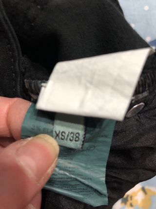 Pantaloni neri flare