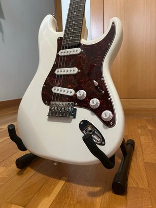 Guitarra Eléctrica Austin Blanca