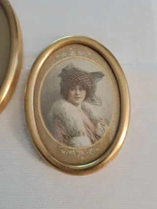 2 Cuadros Vintage Ovalados