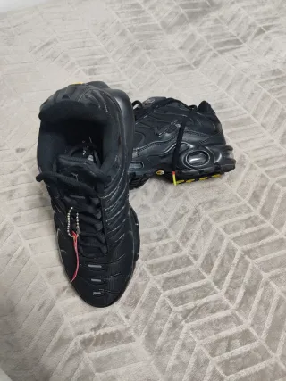 Zapatillas Nike Air Max Plus Negras unisex