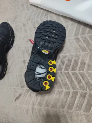 Zapatillas Nike Air Max Plus Negras unisex