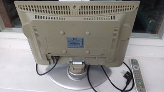 Televisión LCD monitor LG