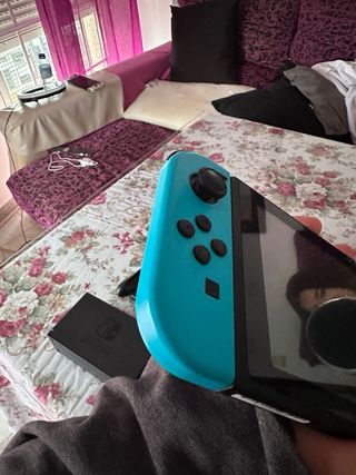 Nintendo Switch Azul y Rojo