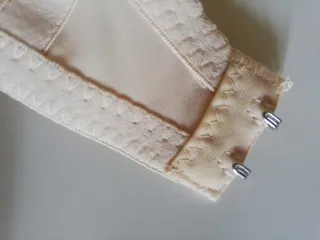 Sujetador JAST 90C Beige