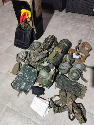 Lote equipo militar camuflaje Escucho ofertas