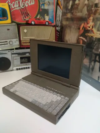 Portátil Chicony NB5625 (1992)