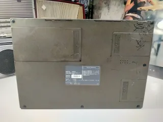 Portátil Chicony NB5625 (1992)