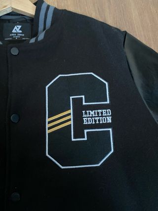 Cazadora bomber negra Limited Edition