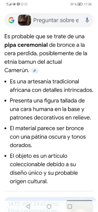 Antiguo objeto africano decorativo