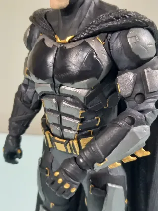 Batman JL Tactical Suit - Action Figure Custom