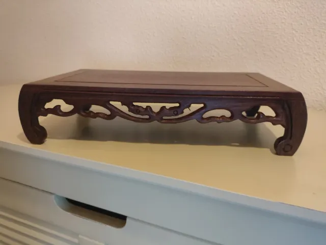 Mesa 30 cm  expositora bonsai madera.