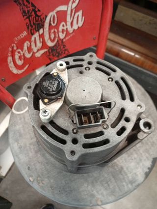 Alternador - Mercedes-Benz - 300-D - W124.