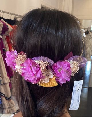 Tiara de flores para niña