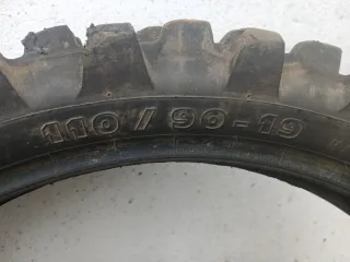 Rueda de moto de cross